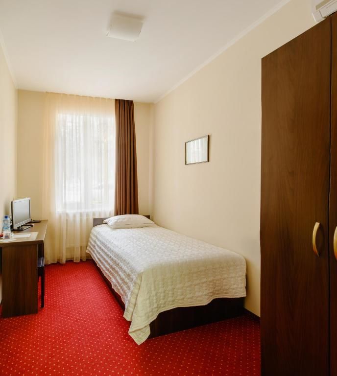 Отель Hotel 12 Харьков-51